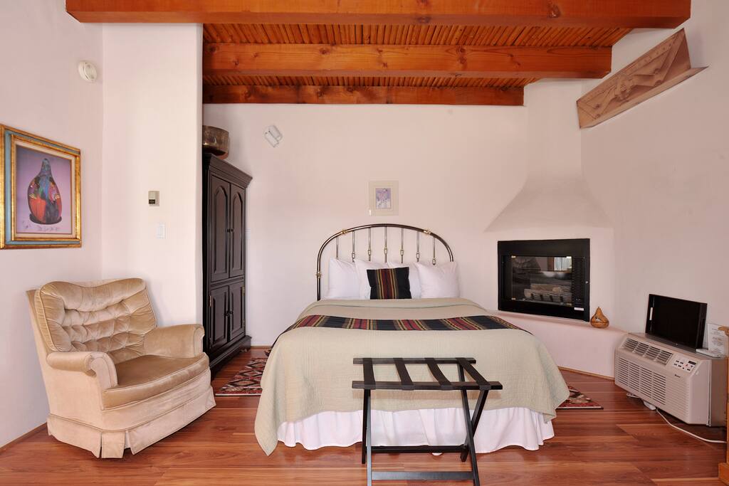 Room 1