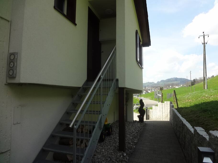 Zugang zur Einliegerwohnung