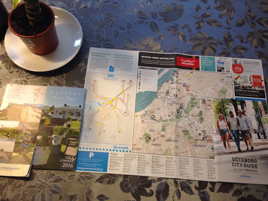 Tour Guide and map