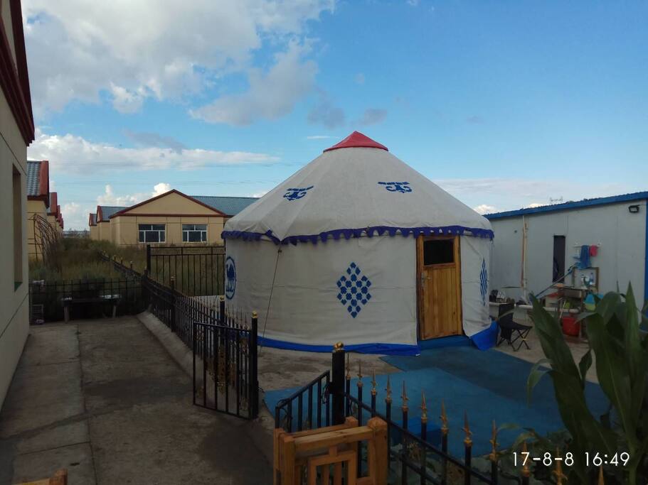 自家蒙古包,住客随便用,别给我点口就好哈哈