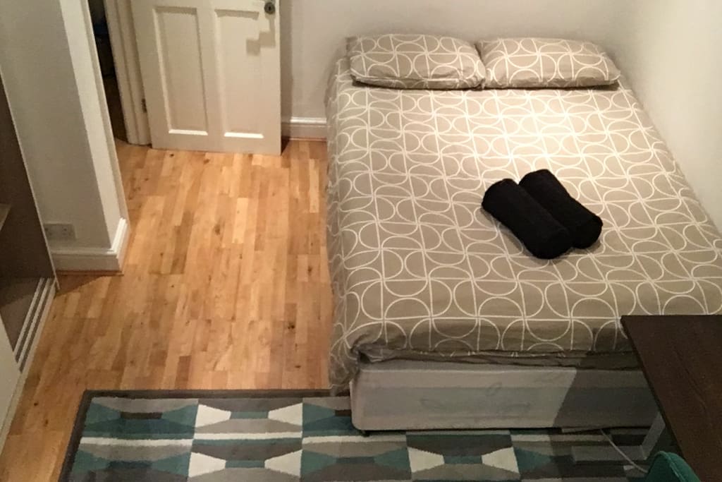 Private Double Bedroom