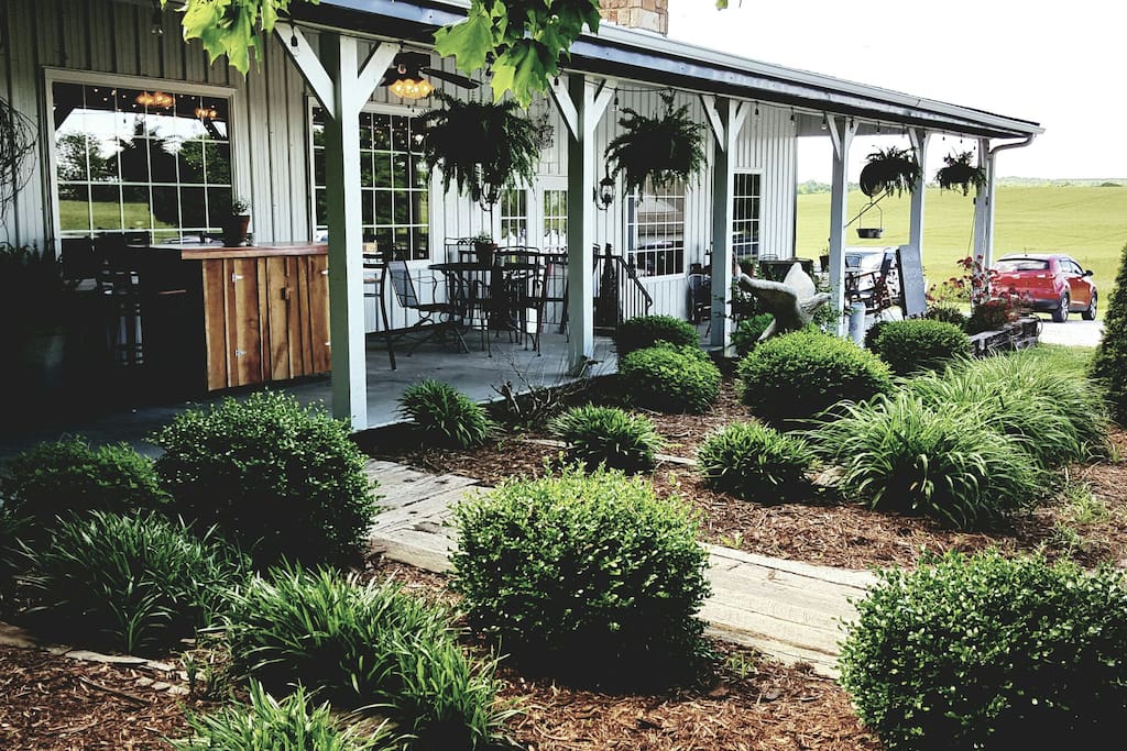 With your $20 daily meal allowence, come join us at our restauraunt Adam's Breezy Hill Farm for a great lunch or dinner. Another beautiful farm location to enjoy some unique, delicious food. Dine inside or out on our wrap around porch. Don't want to leave the farmhouse? We will deliver your food to the house.