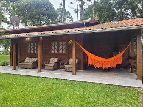 Successful Airbnb property: Alto das Laranjeiras Cabin in Campo Alegre