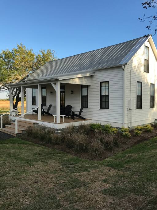 Front porch perfect for gathering