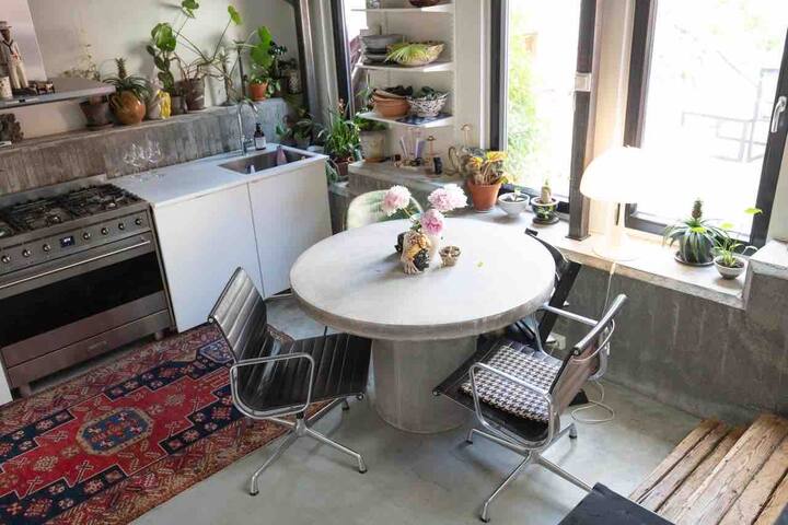 Unikt arkitekttegnet lite fabrikk hus på rodeløkka gallery image 5