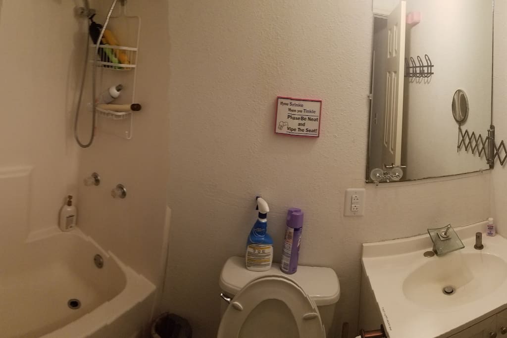 2nd Bathroom