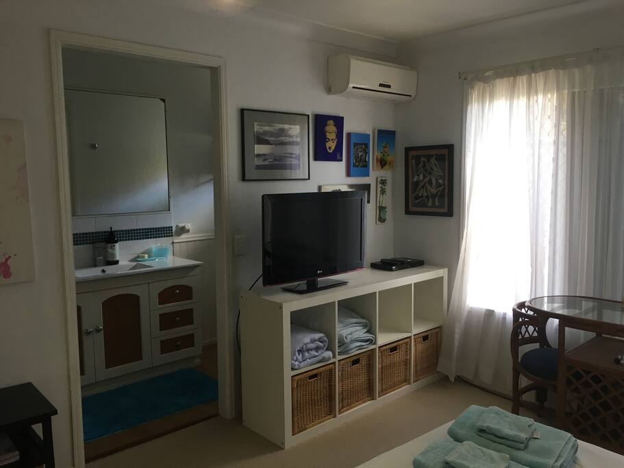 TV, DVD player and writing desk