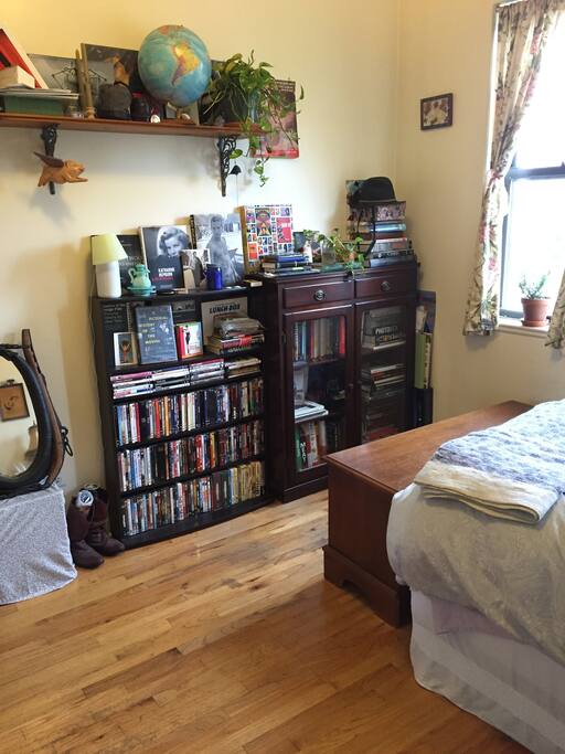 Downstairs bedroom 1