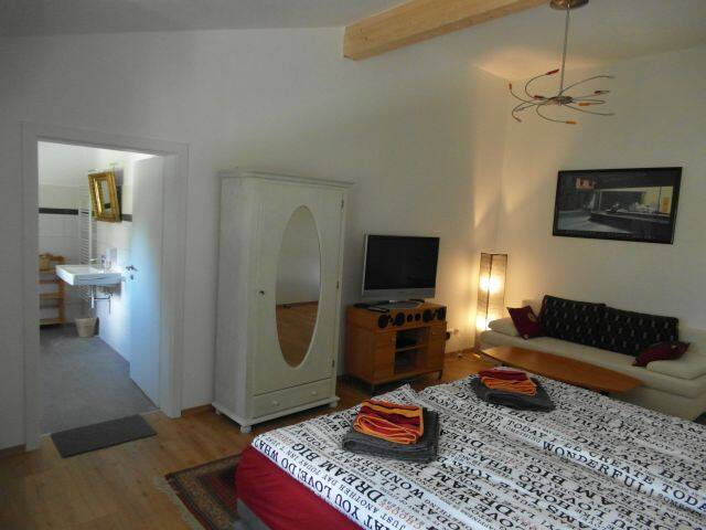 Comfortable private room nearby lake Ossiach