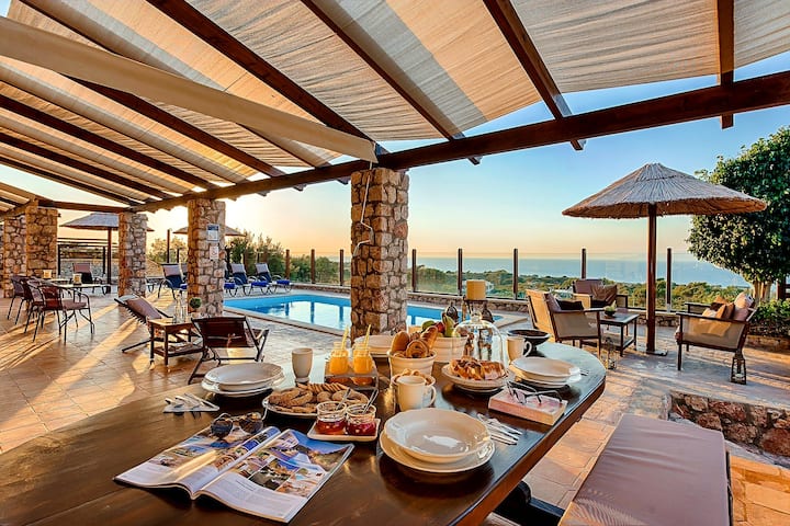 Butterfly Villa Theologos with Sea & Valley Views