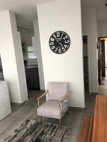 Sandy feet beach apartment gallery image 4