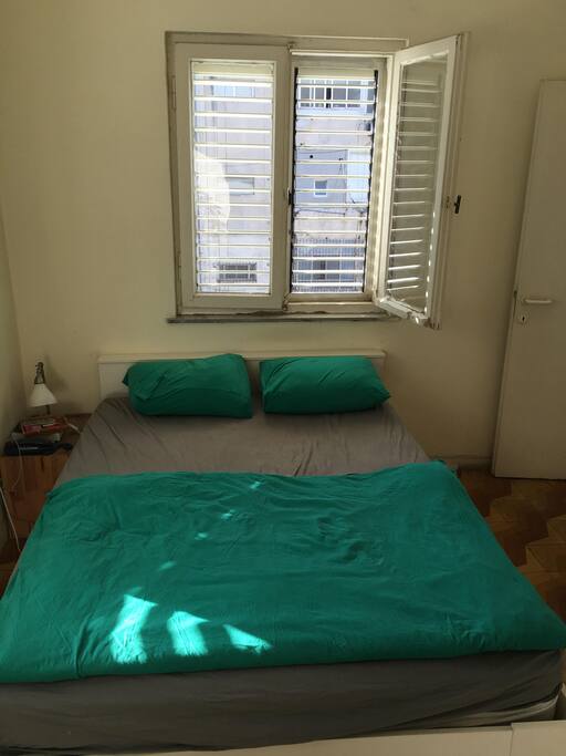 bed room