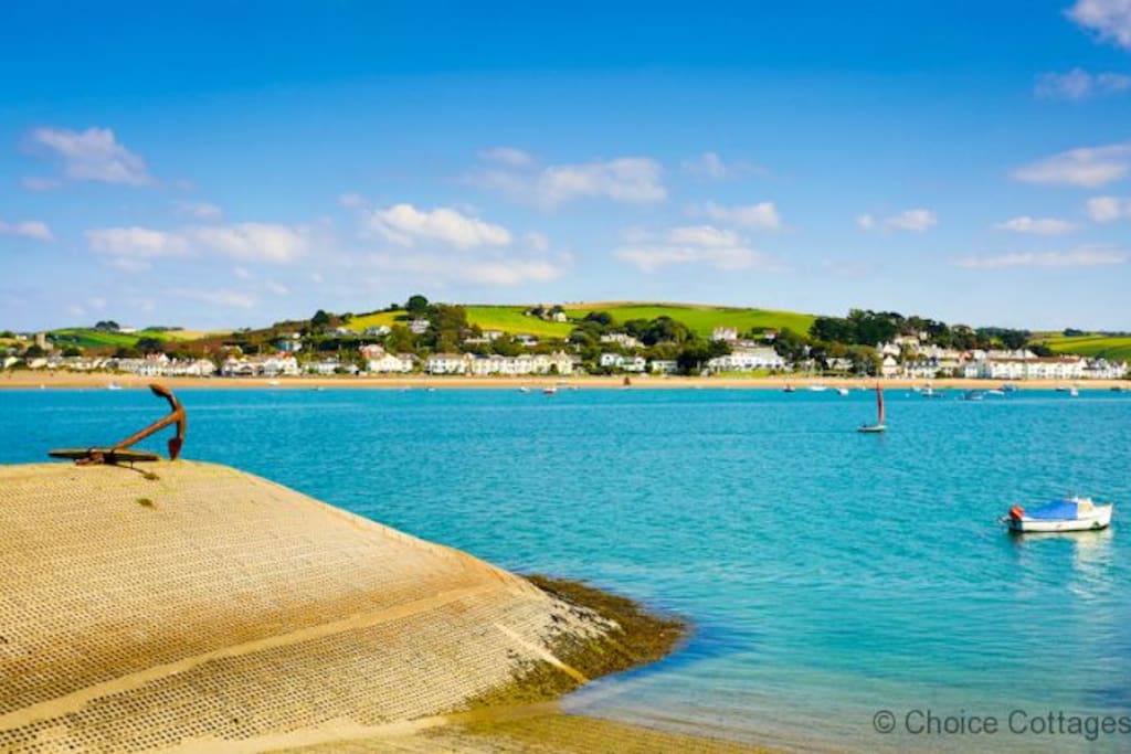 Looking over to Instow from Appledore