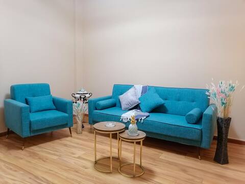 Achrafieh Vintage Apt,24/7Power, Garden BBQ Hottub