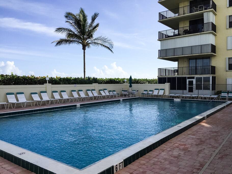 Heated pool