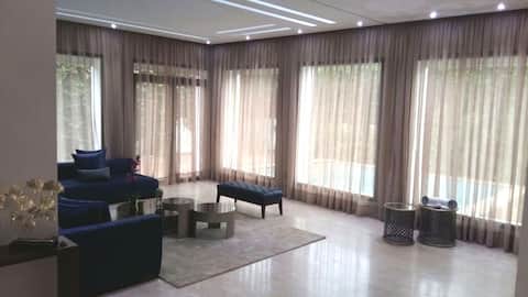 Beautiful Villa with Private Pool Bouskoura