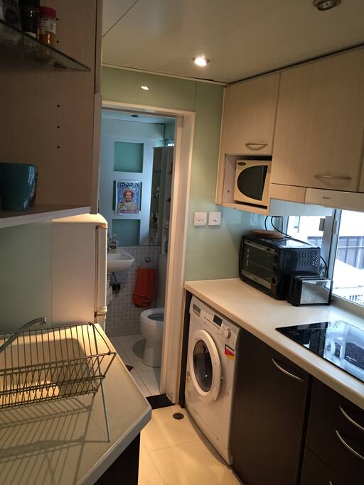 Fully equipped kitchen