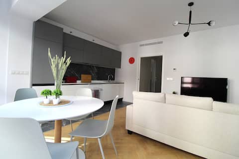Airbnb con mejor rendimiento: Charm in downtown Alicante, Charm in the. en Alacant / Alicante