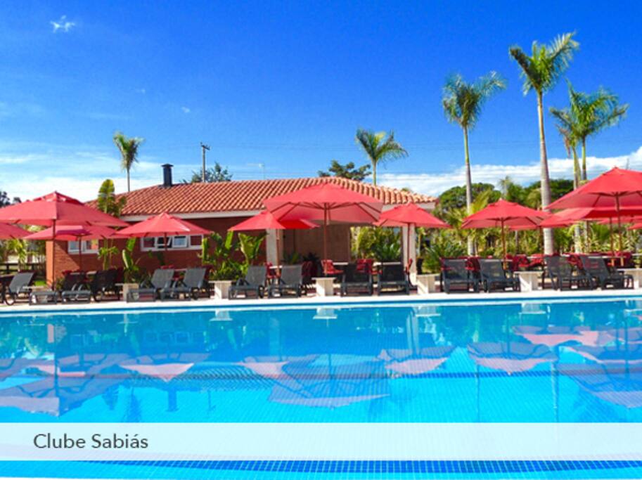 Piscina clube