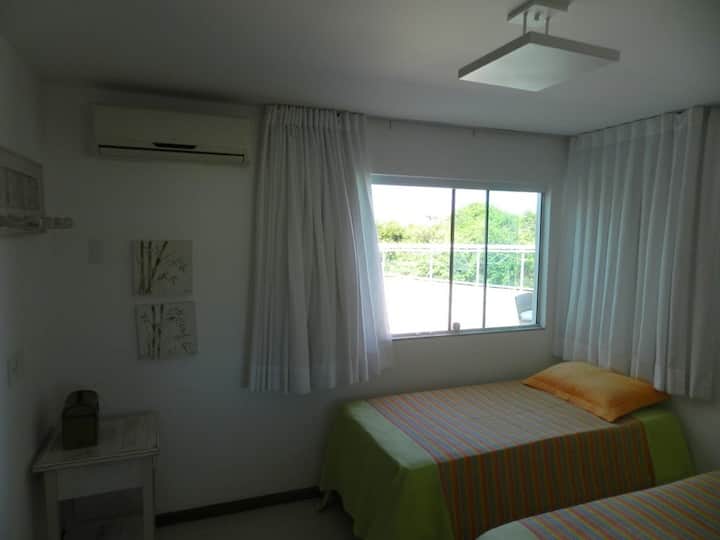 Suite con camas dobles reversibles para una individual o viceversa