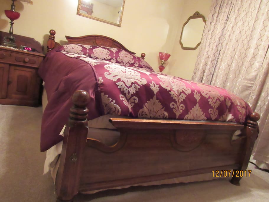 Bedroom 1, queen size foam mattress