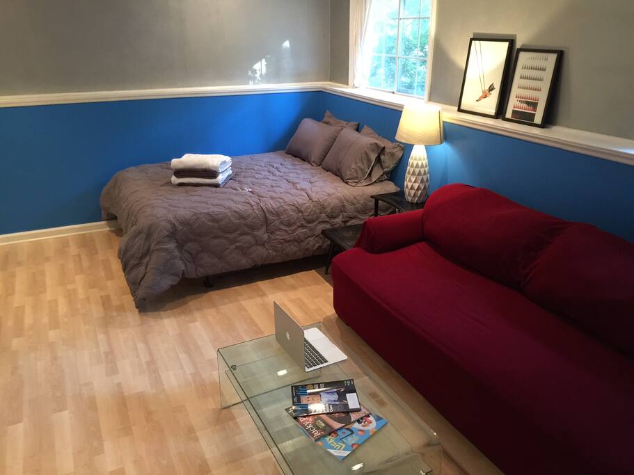 Posturepedic queen bed and sofa bed