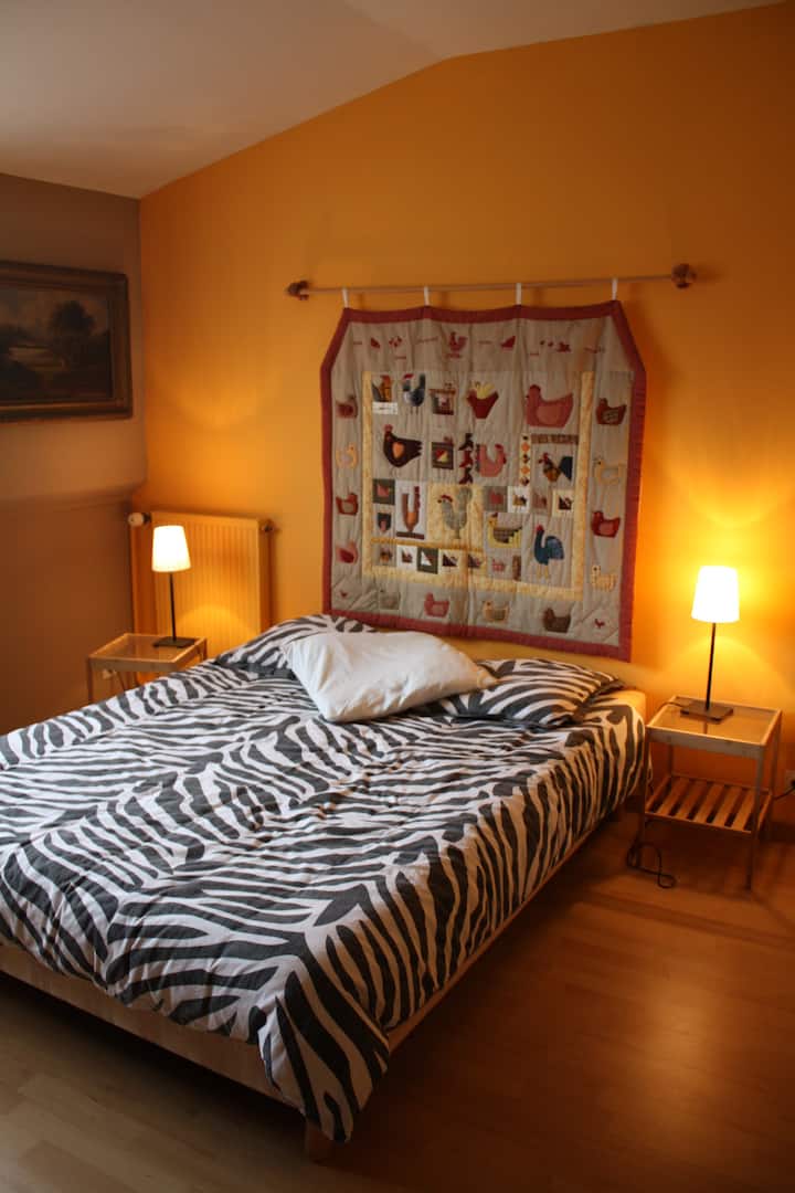 Private room in Loulou's house