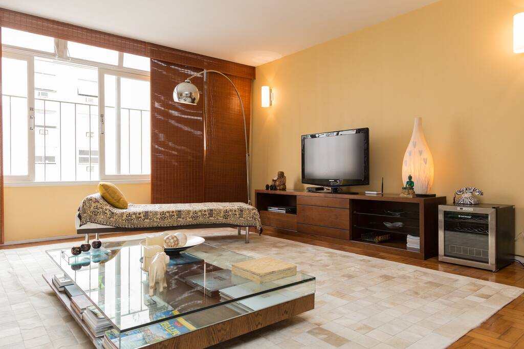 spacious living room