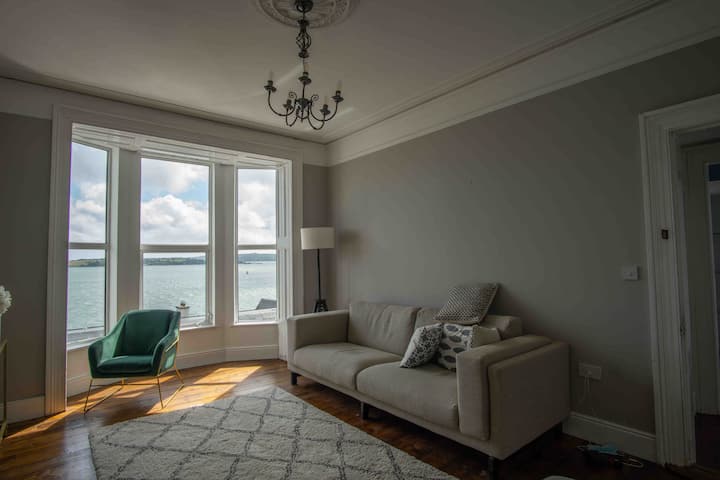 Twomey's - Unique Victorian Townhouse With Seaview - Cobh