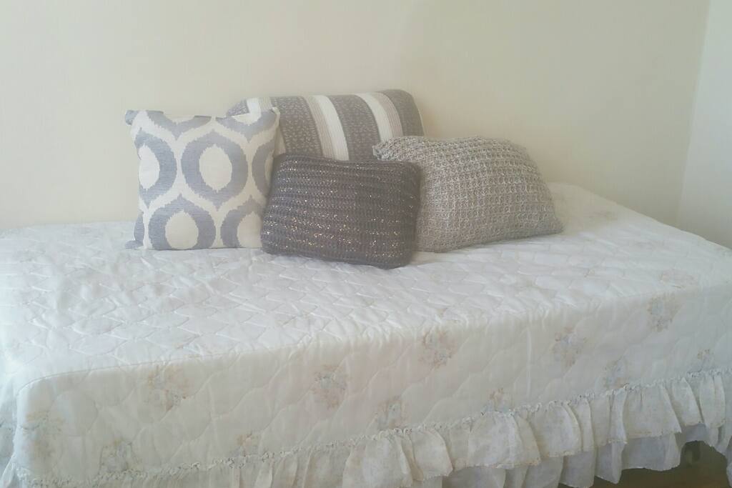 The twin bed
