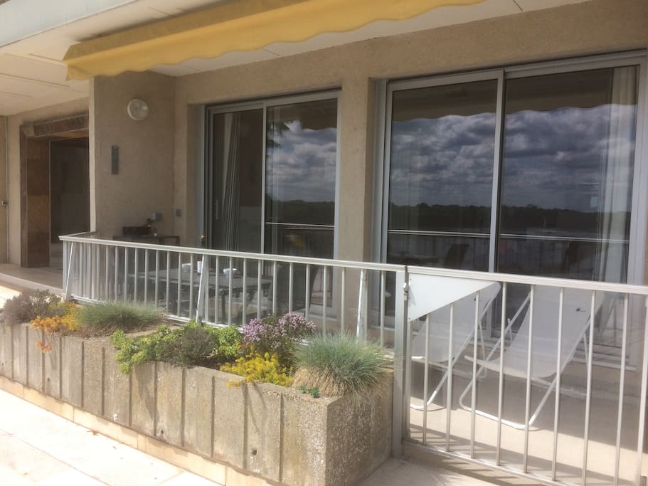 Terrasse avec Store Banne