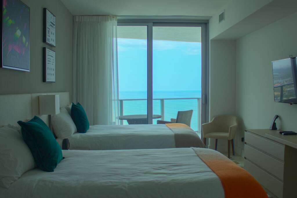 Second bedroom