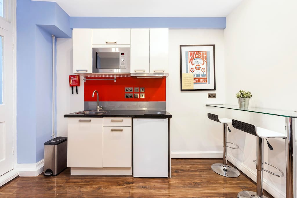 Kitchen, Dining Area