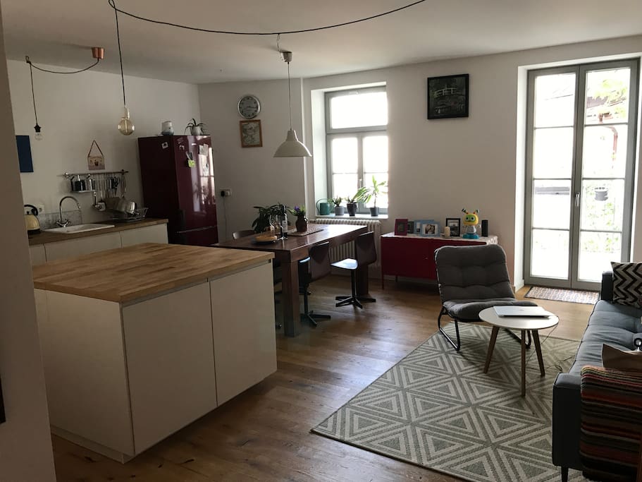 Living room & kitchen