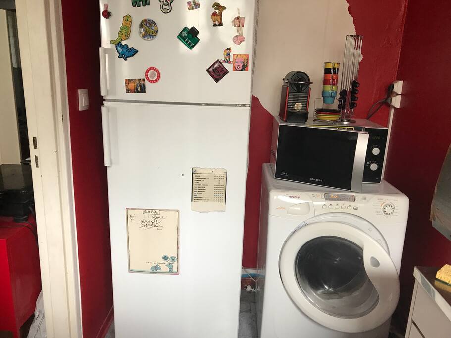 Micro onde-Machine nespresso-lave linge