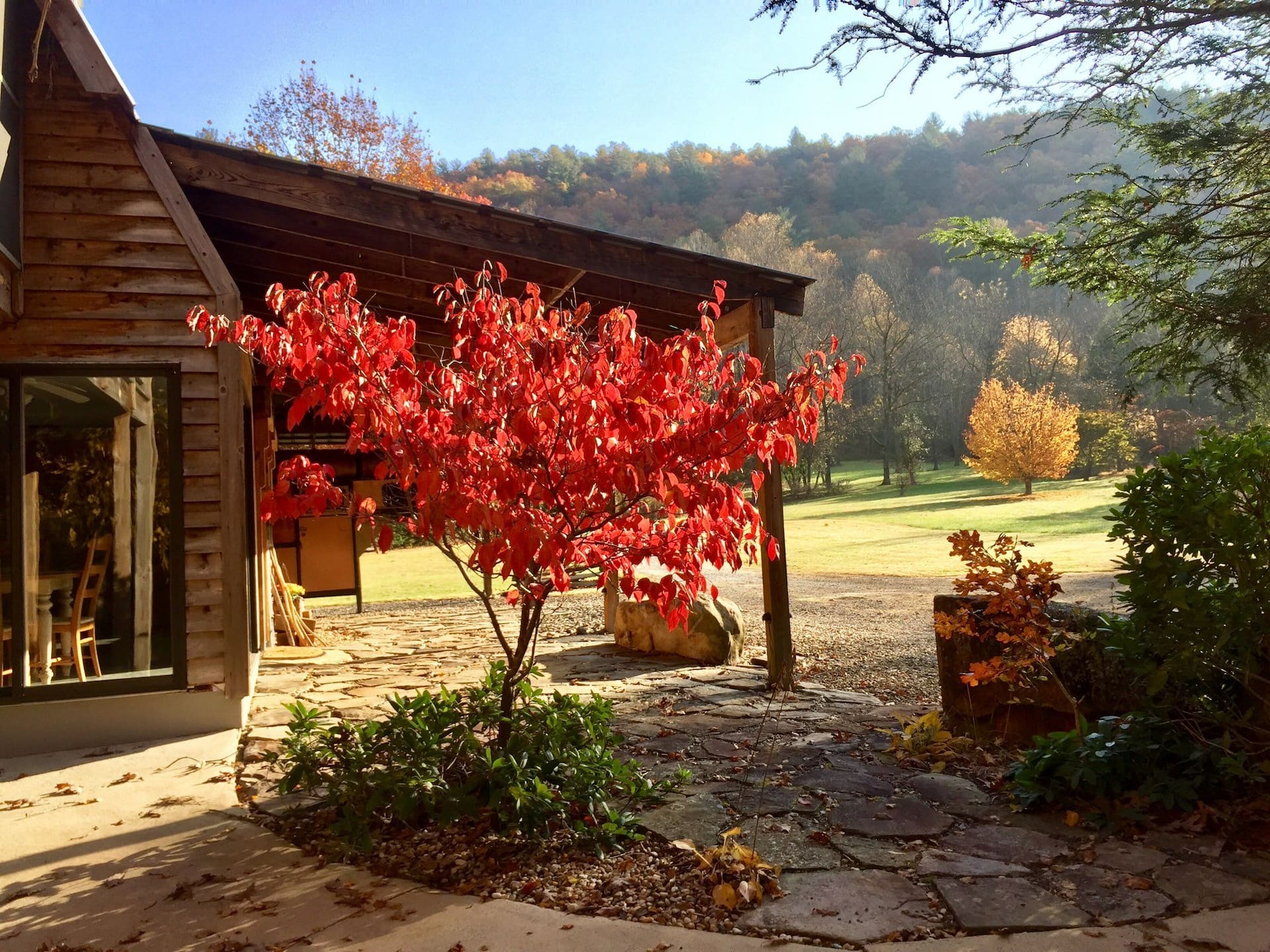 Río Amor @ The Barn * Highlands<br>2 entradas para el evento Highlands Food & Wine 11/8