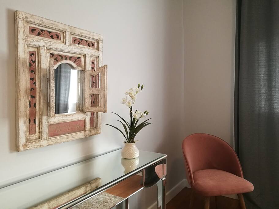 Detail of the Guest's Bedroom
