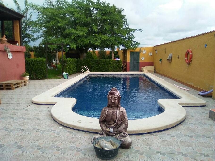 Gran piscina para disfrutar