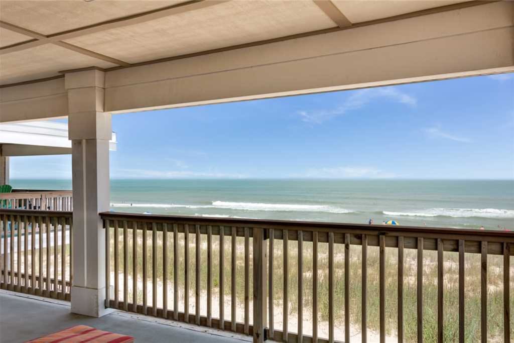 DS304: Daniel's Diamond | Rear Deck with Ocean View