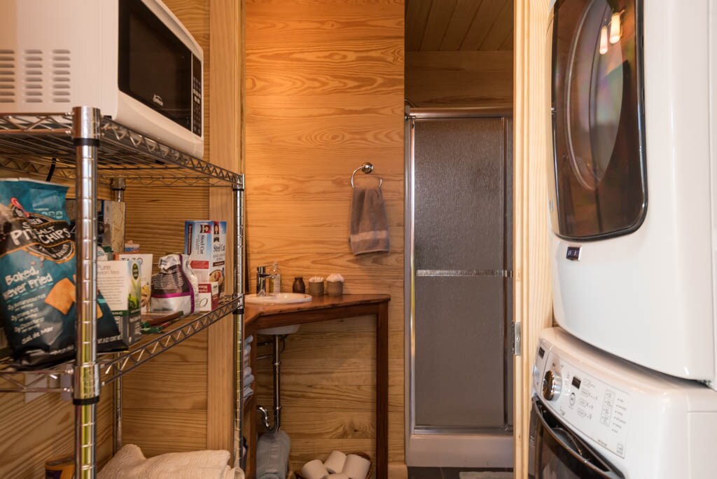 Honey Cloud Studio Casita on East Side