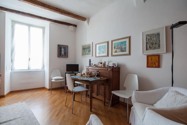 Amazing apt with view in the middle of Portovenere