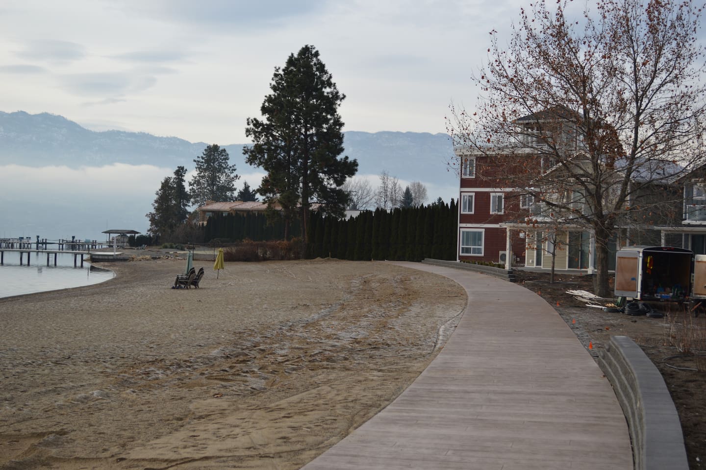 Lakefront Boucherie Beach Cottage Houses For Rent In West Kelowna