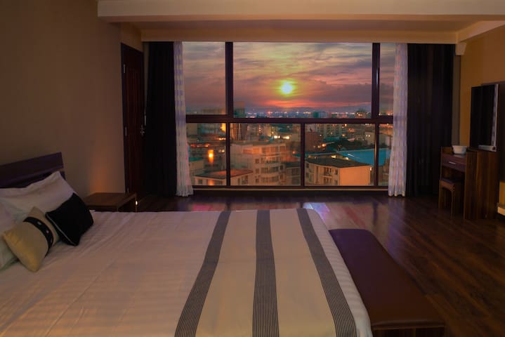 Grand Appart managed Airbnb listing 1