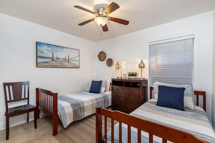 Втора спална соба - 2 двокреветни кревета