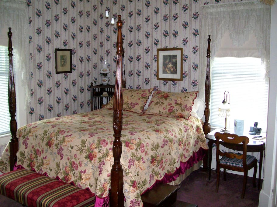 High, queen size, four-poster, Rice bed, with stairs