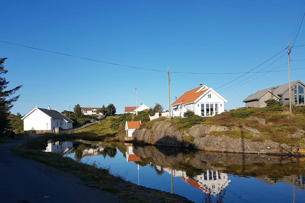 Feøy er en fredelig perle vest for Karmøy