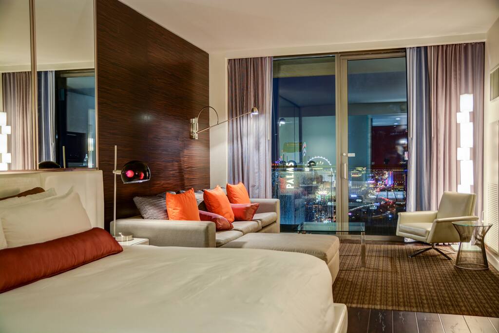 Top 100 Airbnb Rentals 2017 in Las Vegas, Nevada