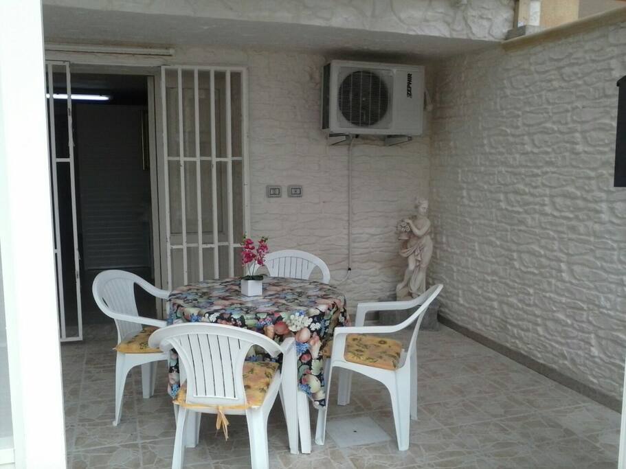 veranda