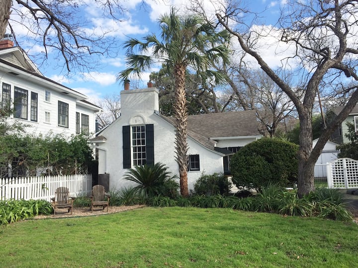 Cottage on Hemphill Park Houses for Rent in Austin, Texas, United