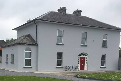 Convent House Drangan Village, ideal weekly stay